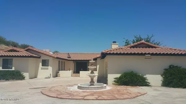 1103 SOFIA Court, Rio Rico, AZ 85648