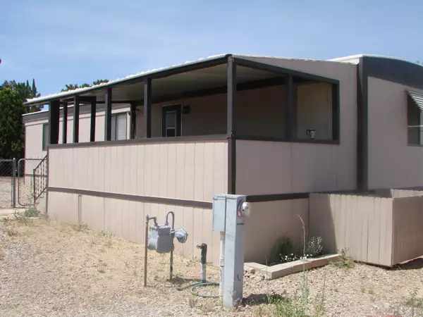 Benson, AZ 85602,3176 W Robin Road