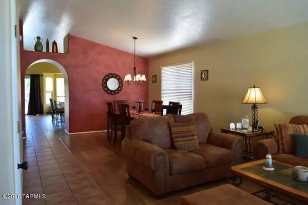 Oro Valley, AZ 85737,10551 N Camino Rosas Nuevas