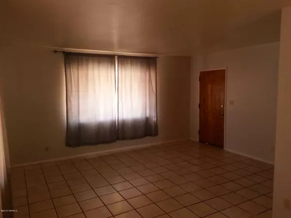 Tucson, AZ 85719,1613 E Glenn Street