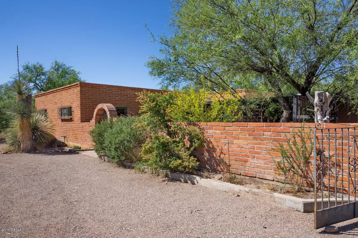 Tubac, AZ 85646,2347 Camino Esplendido