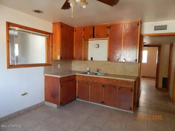 Benson, AZ 85602,437 W Cactus Street