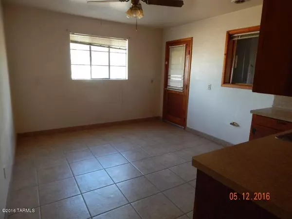 Benson, AZ 85602,437 W Cactus Street