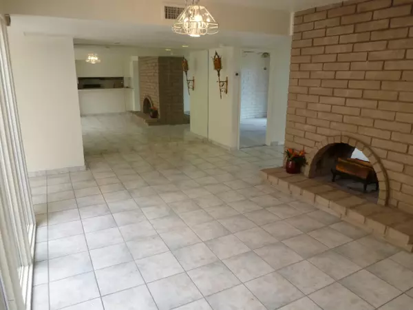 Tucson, AZ 85718,4676 E Camino Rosa