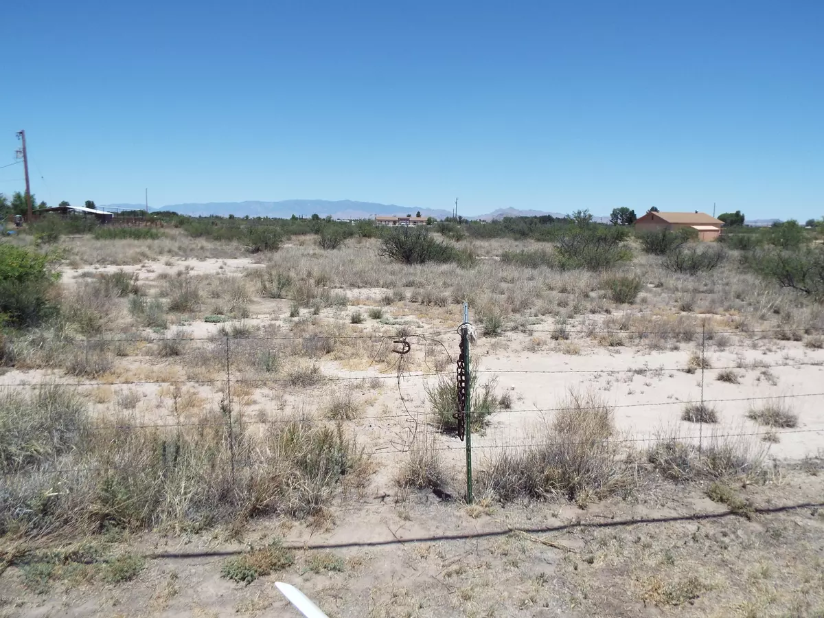 Willcox, AZ 85643,2.5 AC. on W Airport Road