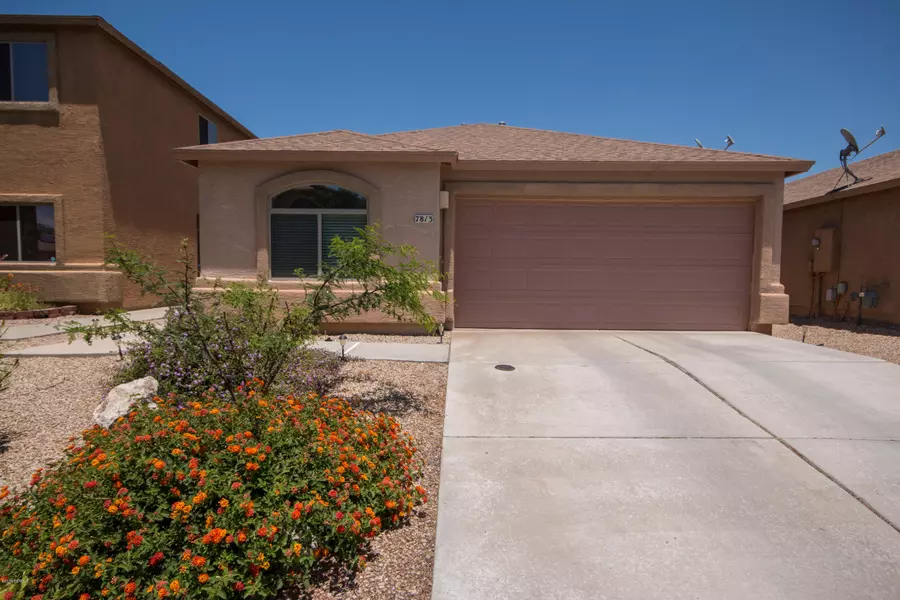 7813 S Sentinal Stone Drive, Tucson, AZ 85756