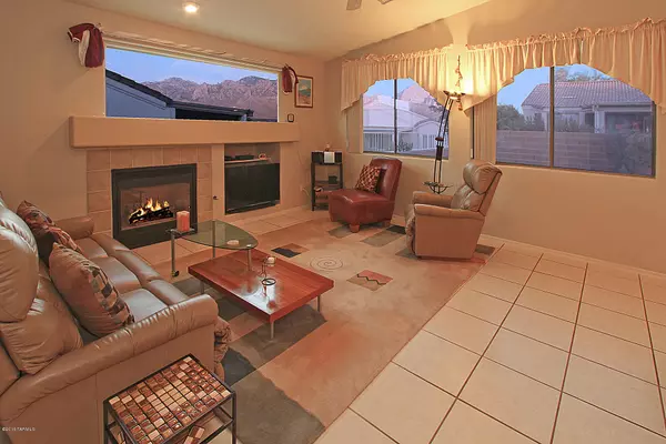 Oro Valley, AZ 85737,409 W Greys Road