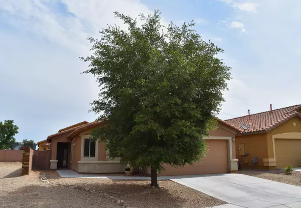 107 S Beyerville Place, Sahuarita, AZ 85629