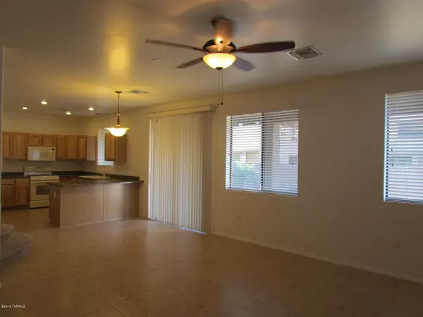 Sahuarita, AZ 85629,471 E Placita Amuleto