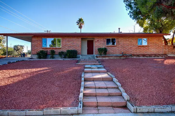 7442 E Calle Antigua, Tucson, AZ 85710