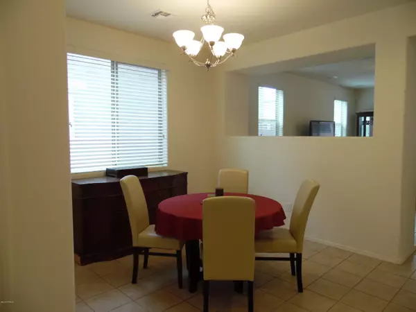Sahuarita, AZ 85629,291 W Calle Matraca