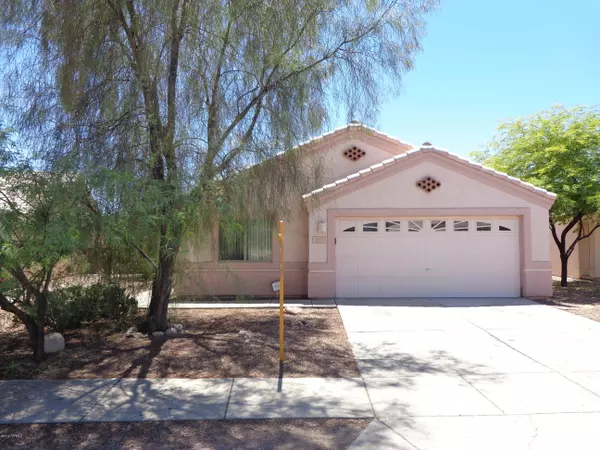 2367 W Silver River Way, Tucson, AZ 85745