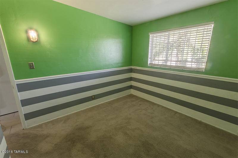 Tucson, AZ 85710,6520 E Calle Herculo