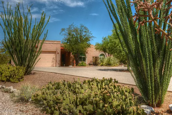 6009 E Calle Ojos Verde, Tucson, AZ 85750