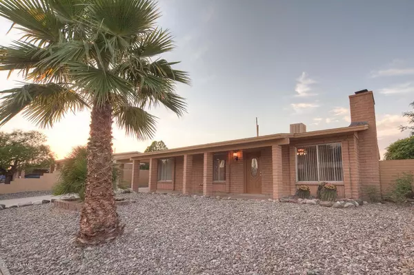 8581 E Desert Palm Street, Tucson, AZ 85730