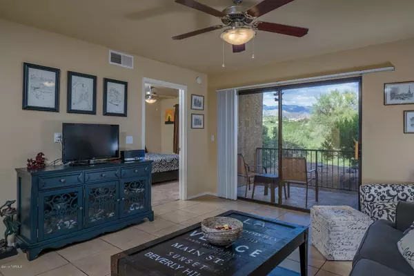 7255 E Snyder Road #2104, Tucson, AZ 85750