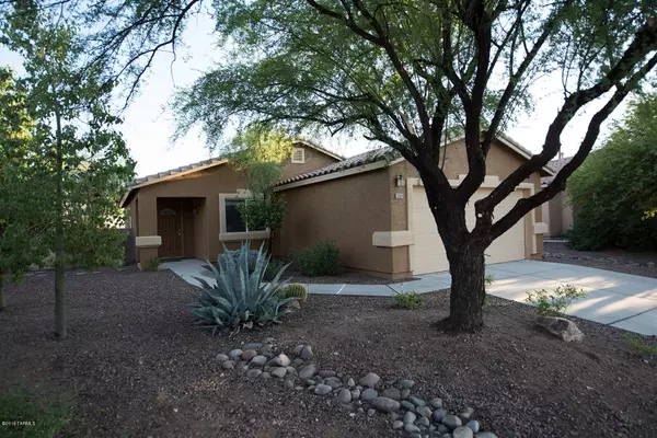 2259 W Roundwood Place, Tucson, AZ 85745