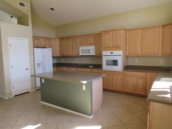 Sahuarita, AZ 85629,3340 E Broadwater Way