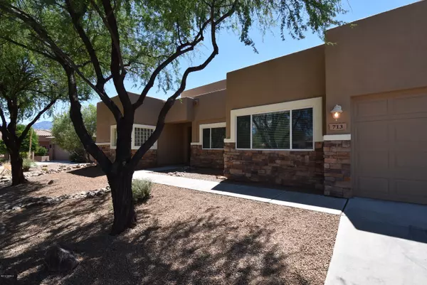 713 W Regulation Place, Oro Valley, AZ 85755