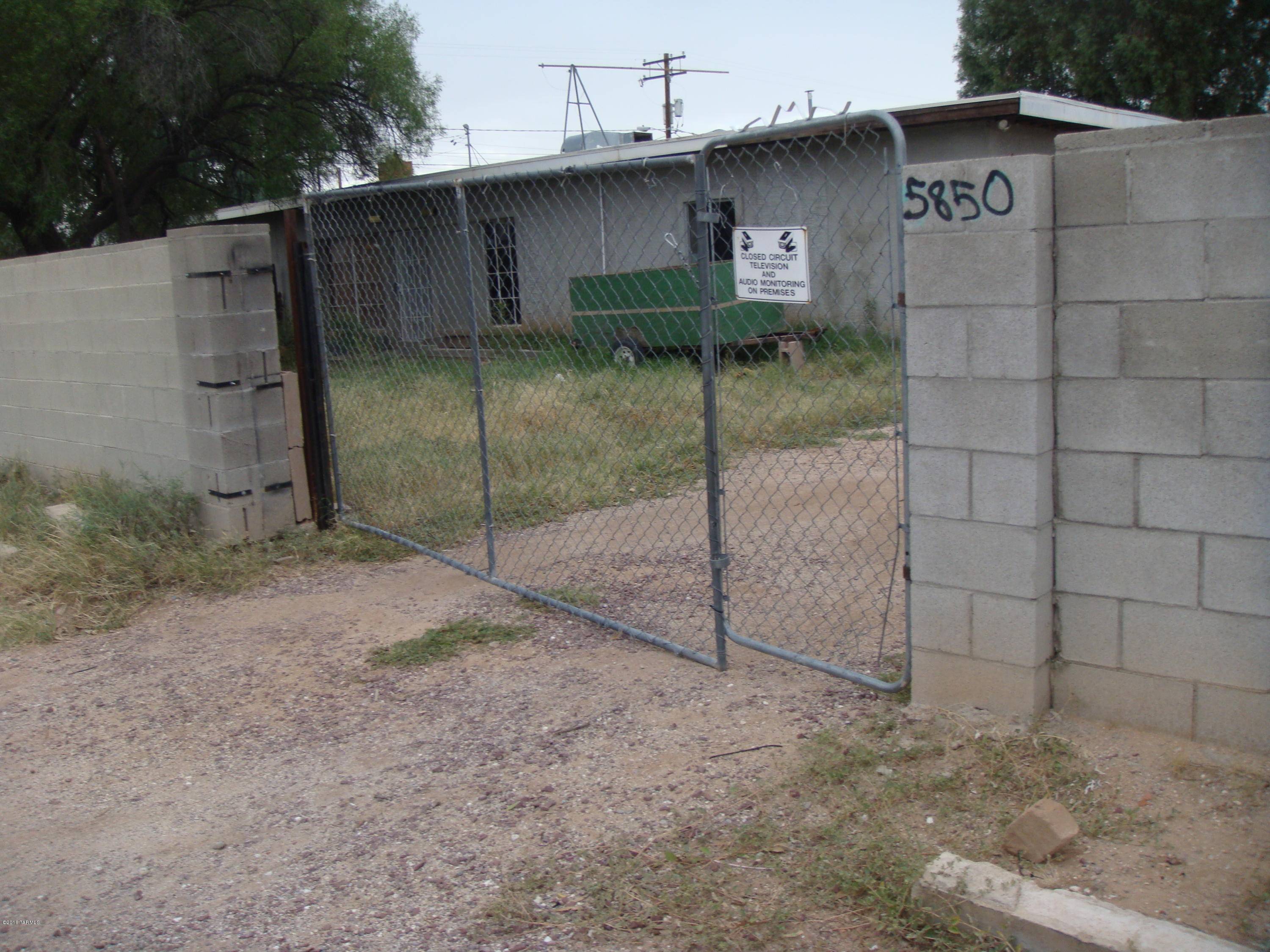 Tucson, AZ 85711,5850 E 21st Street