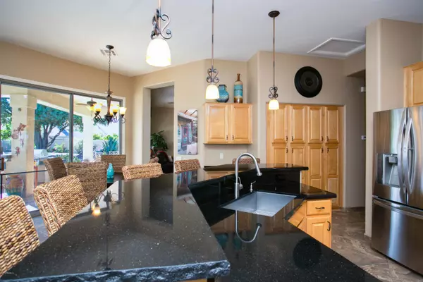 Oro Valley, AZ 85755,274 W Woodburne Place