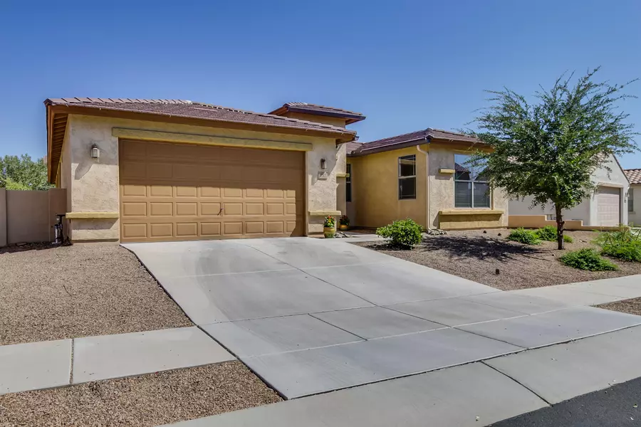 732 W Camino Tunera, Sahuarita, AZ 85629