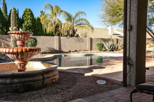 Oro Valley, AZ 85755,201 W Milbrae Springs Drive