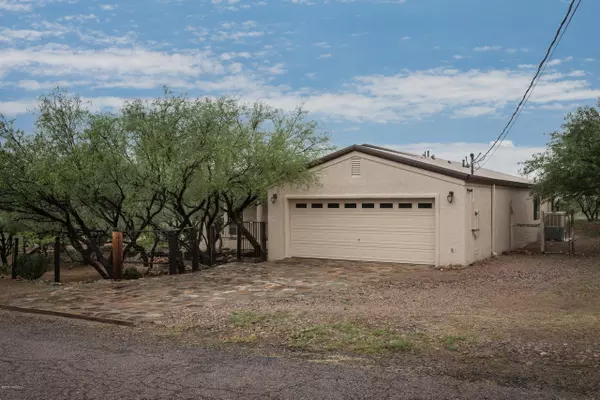 218 Camino Mirador, Rio Rico, AZ 85648