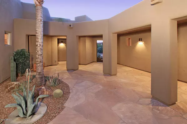 Oro Valley, AZ 85755,14050 N Silver Cloud Drive