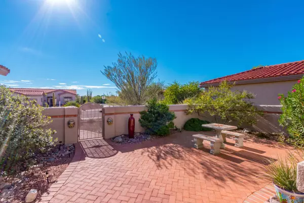 Oro Valley, AZ 85755,14142 N Buckingham Drive