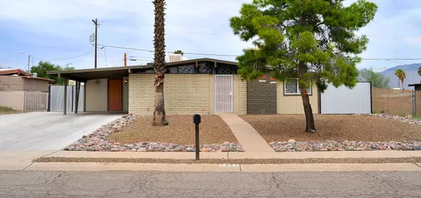 7219 E Luana Place, Tucson, AZ 85710