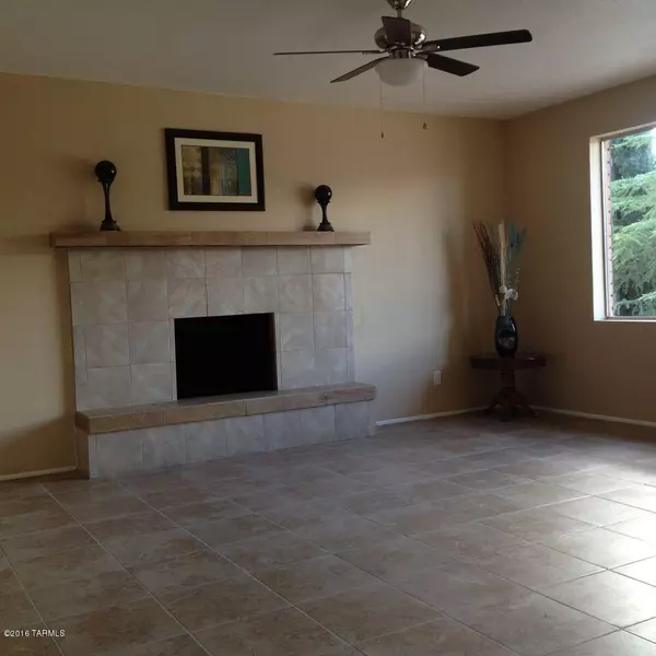 Sierra Vista, AZ 85635,4927 Paseo Las Palmas