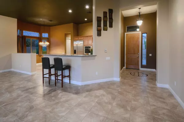 Oro Valley, AZ 85755,13679 N TESSALI Way