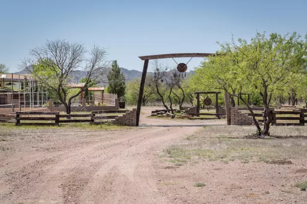 Arivaca, AZ 85601,37350 S Cedar Creek