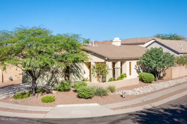 Oro Valley, AZ 85755,974 W Waxleaf Place