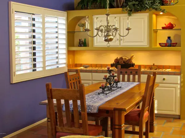 Green Valley, AZ 85622,1243 W Camino De La Oca