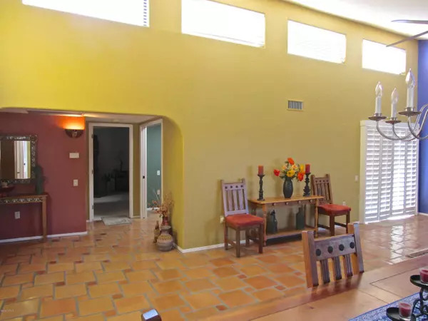 Green Valley, AZ 85622,1243 W Camino De La Oca
