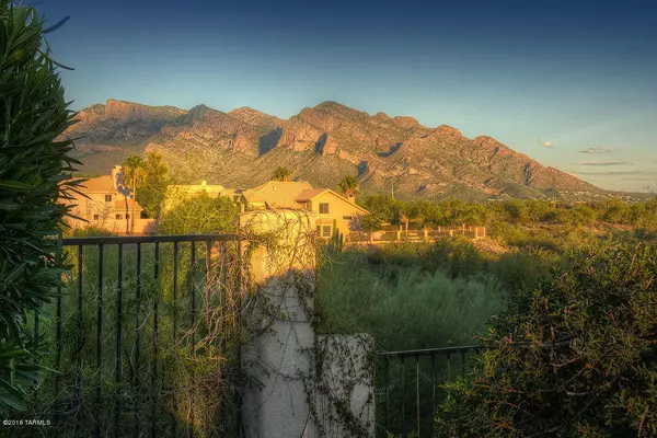 Oro Valley, AZ 85737,10640 N La Quinta Drive