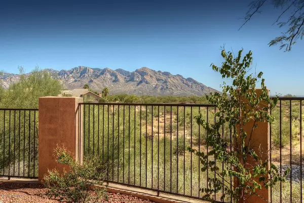 Oro Valley, AZ 85737,10640 N La Quinta Drive