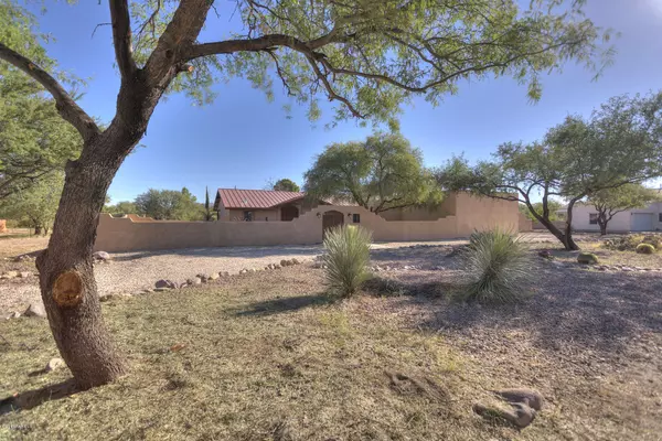 10 Camino De Media, Tubac, AZ 85646