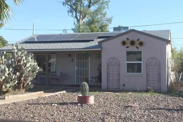 3218 E 27Th Street, Tucson, AZ 85713