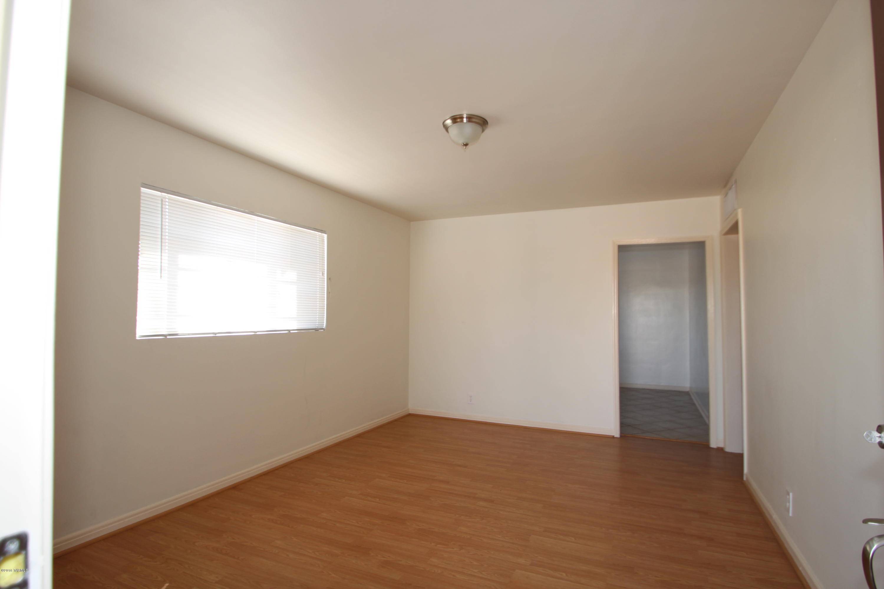 Tucson, AZ 85714,119 W Lincoln Street