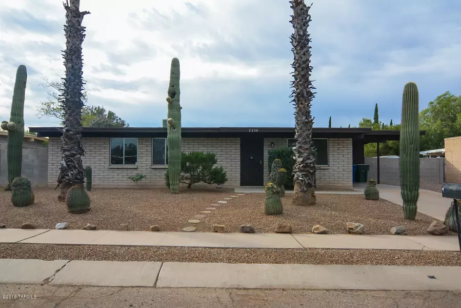 7254 E Desert Aire Drive, Tucson, AZ 85730