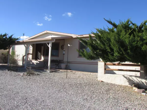 24805 E Comanche Trail, Benson, AZ 85602