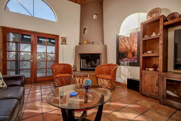 Tucson, AZ 85755,12771 N Meadview Way