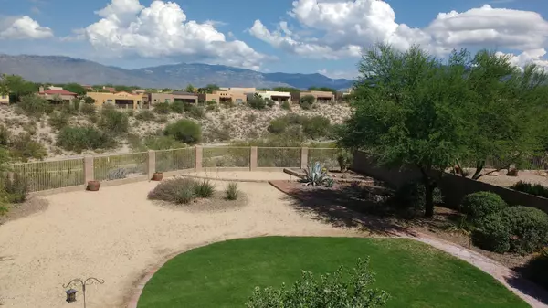 13905 E Canyon Fairway Trail, Vail, AZ 85641