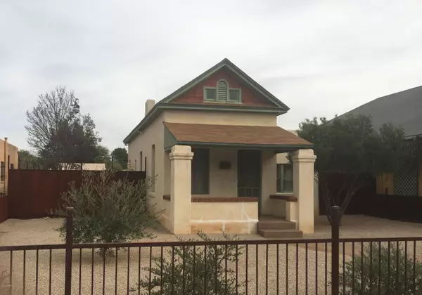 817 S 3rd Avenue, Tucson, AZ 85701