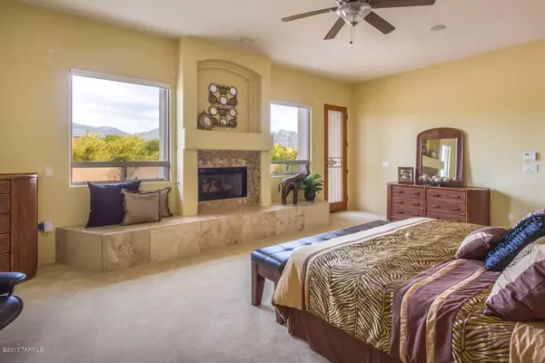 Oro Valley, AZ 85755,13898 N Bowcreek Springs Place