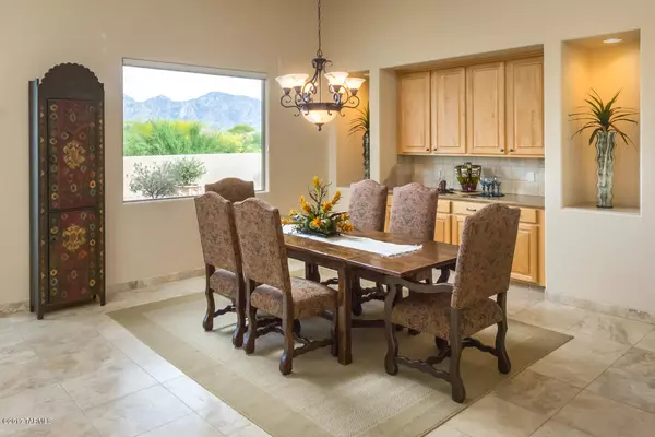 Oro Valley, AZ 85755,13898 N Bowcreek Springs Place