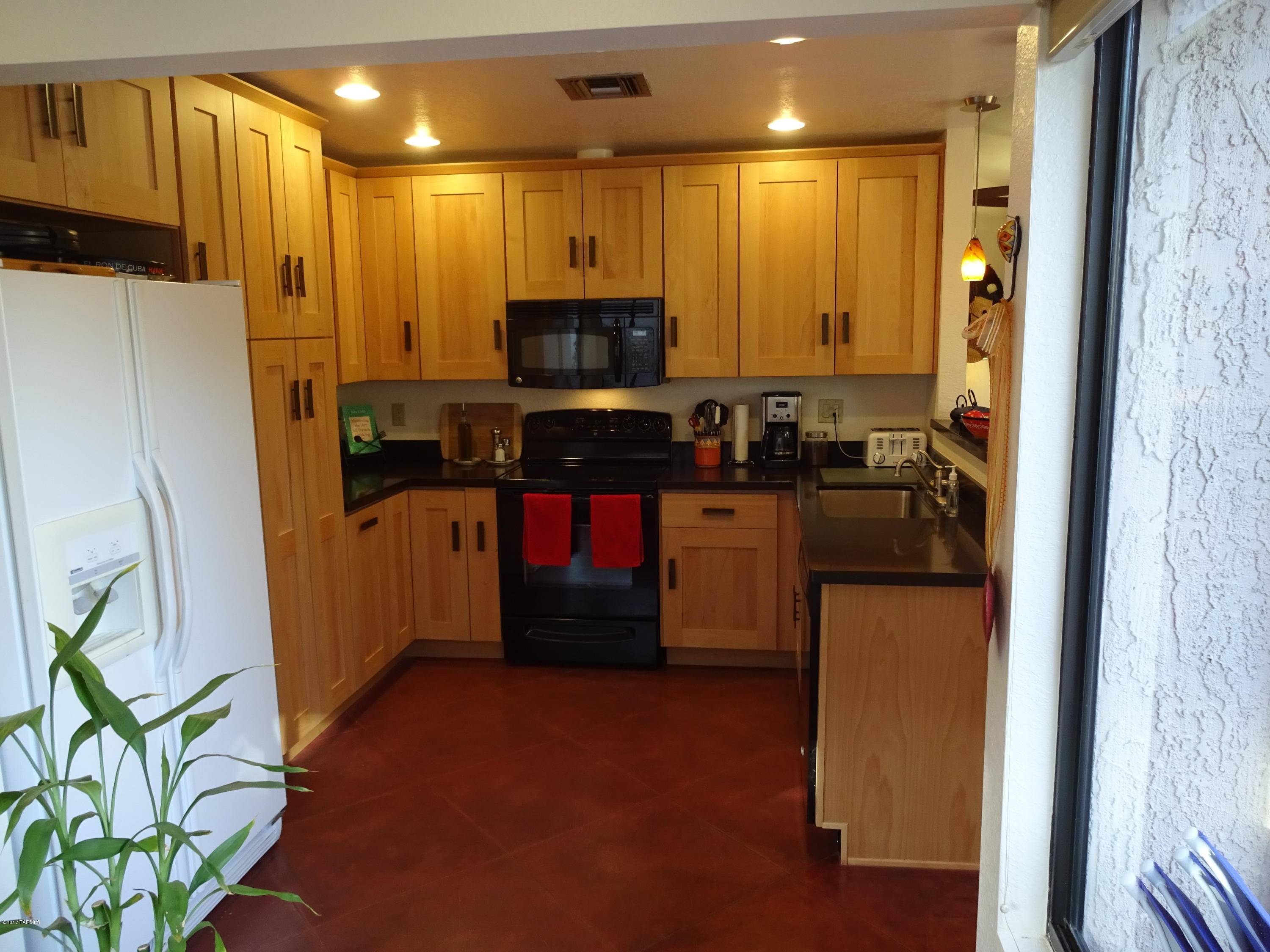 Tucson, AZ 85712,3248 N Hill Farm Drive